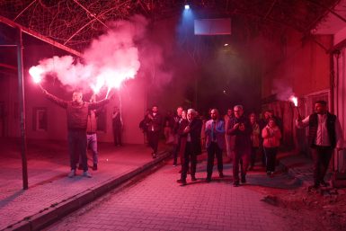 DEVECİLER: “GENÇLER BENİM UMUDUMDUR”