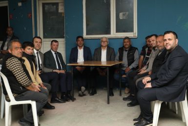 BAŞKAN DEVECİLER HEMŞEHRİLERİ İLE BULUŞMAYA DEVAM EDİYOR