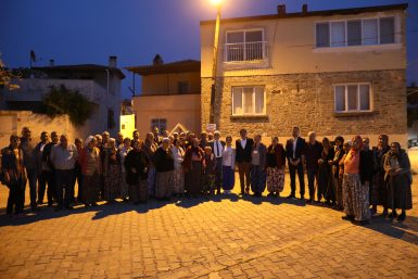 BAŞKAN DEVECİLER’DEN KIRSAL MAHALLELERE TEŞEKKÜR ZİYARETİ