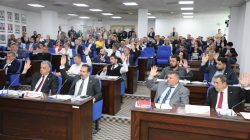Edremit Belediyesi’nde yeni dönemin ilk meclis toplantısı