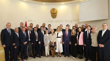 BURHANİYE’DE YENİ DÖNEMİN İLK MECLİS TOPLANTISI YAPILDI