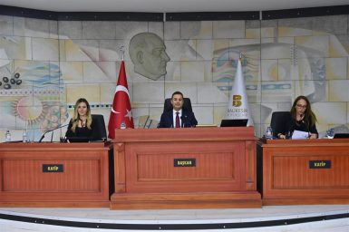 Büyükşehir de yeni dönemin ilk meclisi gerçekleştirildi