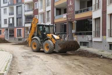 Edremit’te yol seferberliği