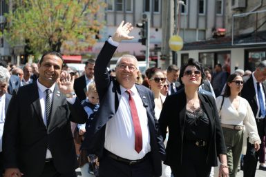 Edremit’te Mehmet Ertaş dönemi başladı