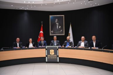 BURHANİYE BELEDİYE BAŞKAN YARDIMCISI ERBALABAN PLAN VE BÜTÇE KOMİSYON BAŞKANI SEÇİLDİ