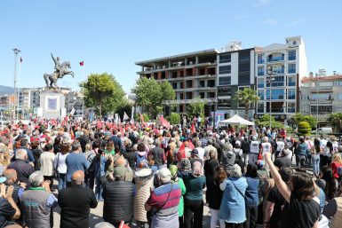 Edremit’te İşçi Bayramı coşkuyla kutlandı