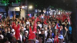 Başkan Akın 19 Mayıs ı Fener Alayı ile kutladı