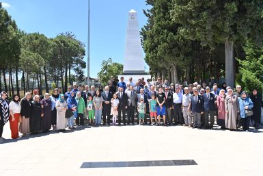 Başkan Akın bayramı hemşehrileriyle bir arada geçirdi