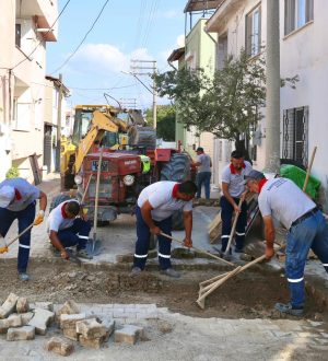 BURHANİYE’DE YOL ÇALIŞMALARI TÜM HIZIYLA DEVAM EDİYOR