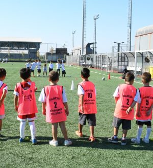 Tatiller Yaz Spor Okulları sayesinde verimli geçiriyor