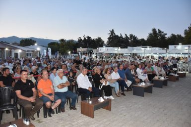 6. Edremit Kitap Fuarı muhteşem bir finalle sona erdi