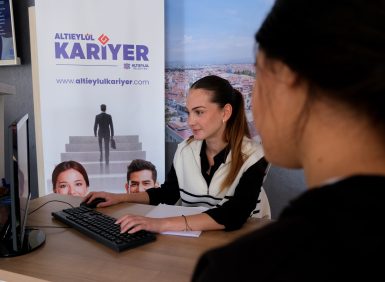 Altıeylül Belediyesi’nden Kariyer Destek