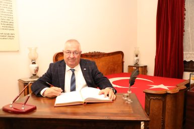 Başkan Ertaş’tan 10 Kasım Mesajı:  “Atam, fikirlerinle yolumuzu aydınlatmaya devam ediyoruz”