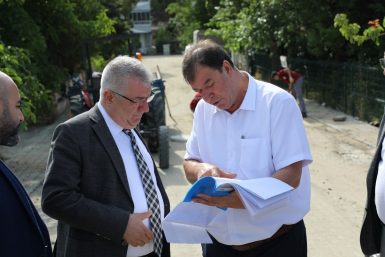 Edremit’te yol seferberliği: 2025 hedefi 500 bin metrekare