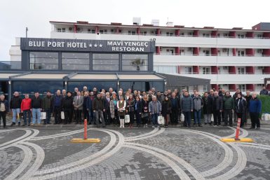 BAŞKAN DEVECİLER GAZETECİLERİ AĞIRLADI