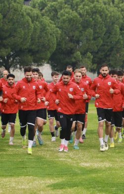 BURHANİYE BELEDİYESPOR GALİBİYETE ODAKLANDI