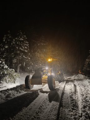 Balıkesir’de kar mesaisi