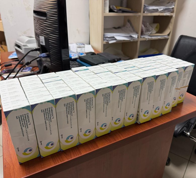 Balikesir'de ücretsiz HPV asisi uygulamasi basladi (3)