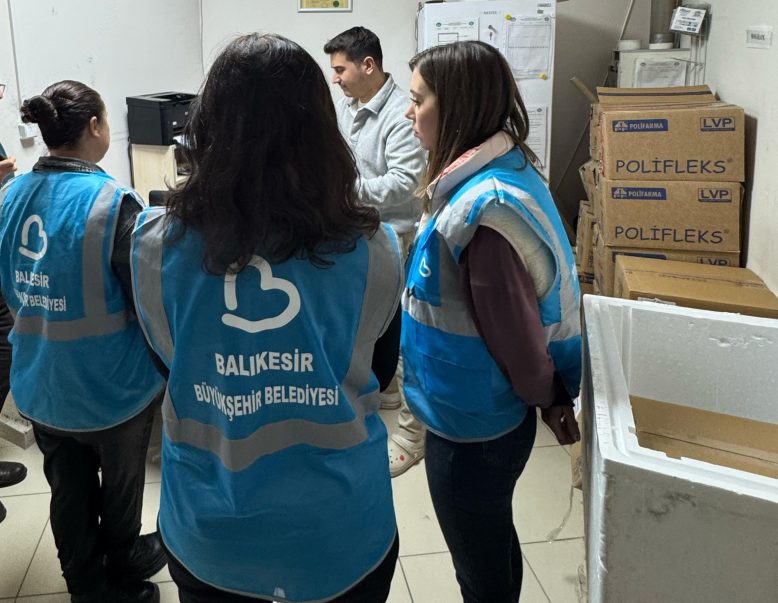 Balikesir'de ücretsiz HPV asisi uygulamasi basladi (4)