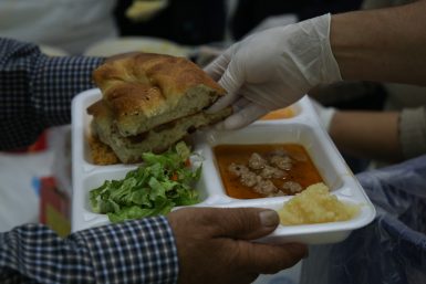 RAMAZAN’IN BEREKETİ BURHANİYE’DE PAYLAŞILIYOR