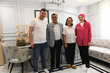 BAŞKAN ŞEHİRLİ’DEN ANNELERE ZİYARET