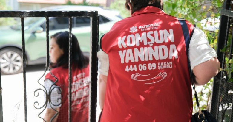  BAŞKAN ŞEHİRLİ KOMŞULARININ YANINDA