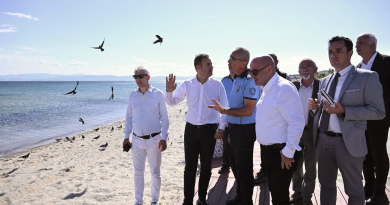  Sarımsaklı Plajı ziyaretçilerini bekliyor