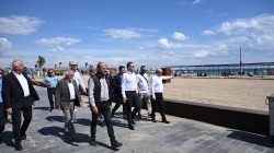 Başkan Akın halkın plajlarına sahip çıkıyor