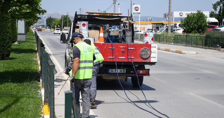  Büyükşehir’den refüjlere estetik dokunuş