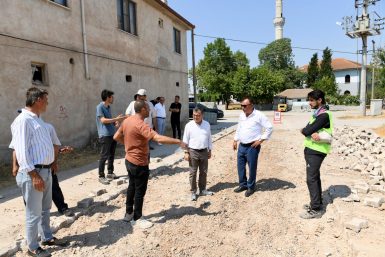 ALTIEYLÜL’DE ALTYAPI SEFERBERLİĞİ