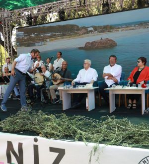 KİTABIN İZİNDE, 6. BURHANİYE KİTAP FUARI SONA ERDİ