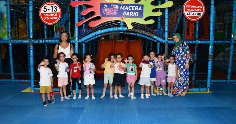  Bal Çocuk’un minikleri Çocuk Köyü’nde doyasıya eğlendi