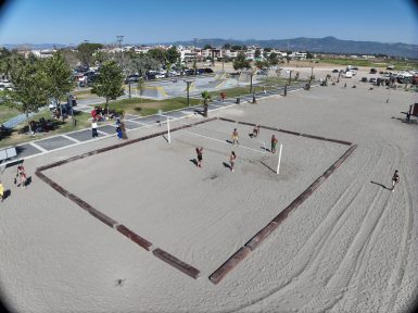 Balıkesir Büyükşehir Belediyesi plaj voleybolu severleri unutmadı