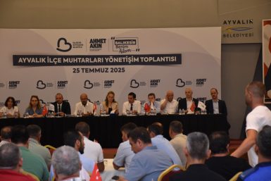 Büyükşehir, Ayvalık’ta Muhtarları Dinledi