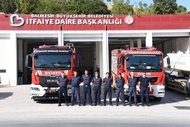 Balıkesir İtfaiyesi Sakarya’nın imdadına yetişti