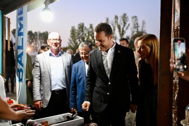 Akın: “Bizler, hep birlikte büyük bir aileyiz”