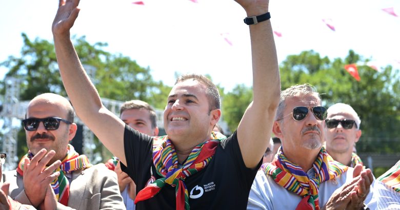  Kurtdereli Mehmet Pehlivan Yağlı Güreşleri’nde 1730 yiğit kol bağlayacak