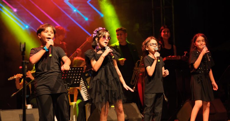  MOD10 Gençlik Orkestrası Altınova’da kurtuluş coşkusu yaşattı