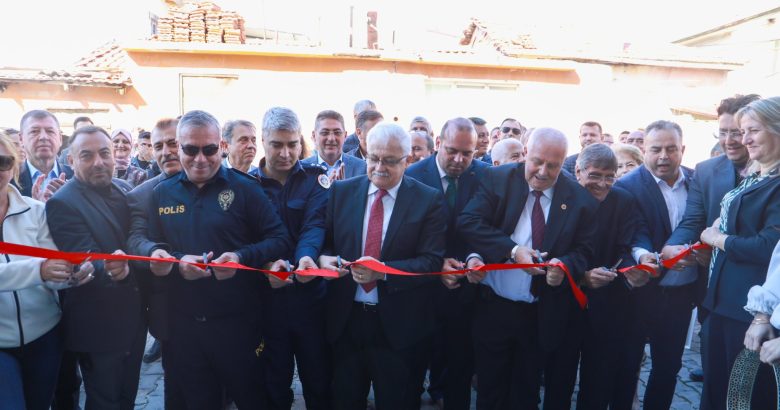 T.C. BURHANİYE MUHTARLAR DERNEĞİ AÇILDI
