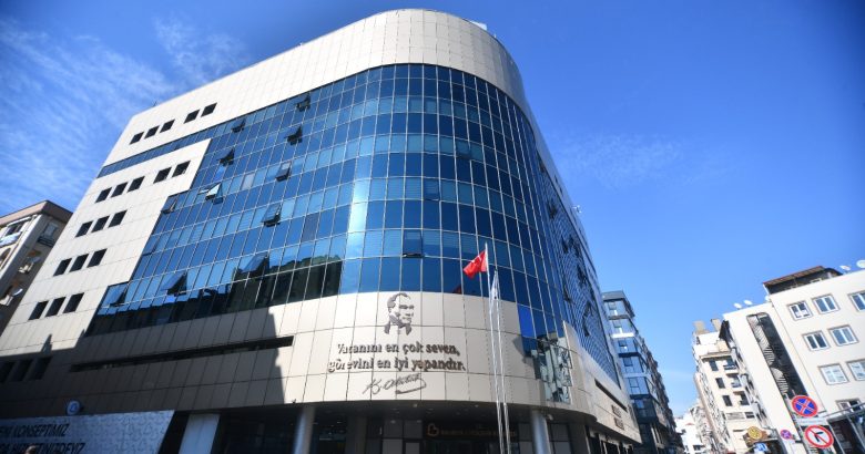  Balıkesir Büyükşehir Belediyesi kalite standartlarını yükseltiyor