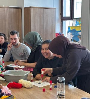 Büyükşehir özel gereksinimli bireyleri sanat çatısı altında buluşturuyor