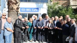 EDREMİT BELEDİYESİ’NDEN AKÇAY KORDON’A YENİ SOSYAL ALAN