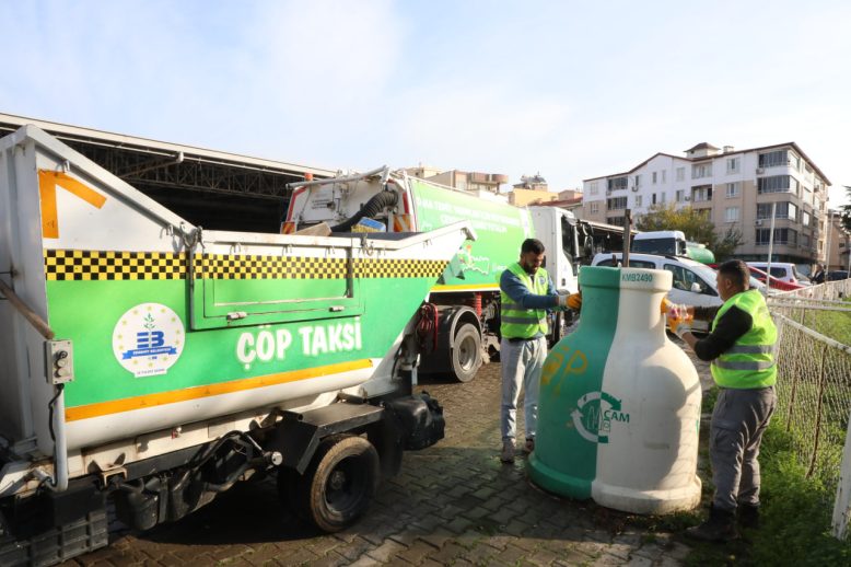 Edremit'te Temizlikte 7-24 Kesintisiz Hizmet (12)