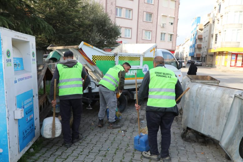 Edremit'te Temizlikte 7-24 Kesintisiz Hizmet (6)