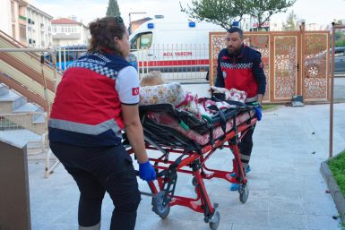 BURHANİYE BELEDİYESİ “EVDE BAKIM HİZMETLERİ” DEVAM EDİYOR