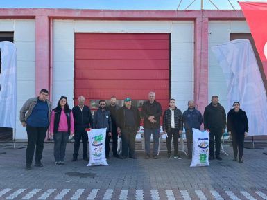 Büyükşehir’in tohum desteği üreticinin yüzünü güldürüyor