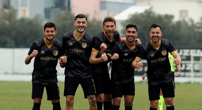 Bölgesel Amatör Lig 8. Grup’ta mücadele eden 1966 Edremitspor, ligin ilk yarısının son haftasında deplasmanda karşılaştığı Kuşadasıspor’u 3-0 mağlup ederek devreyi galibiyetle kapattı.